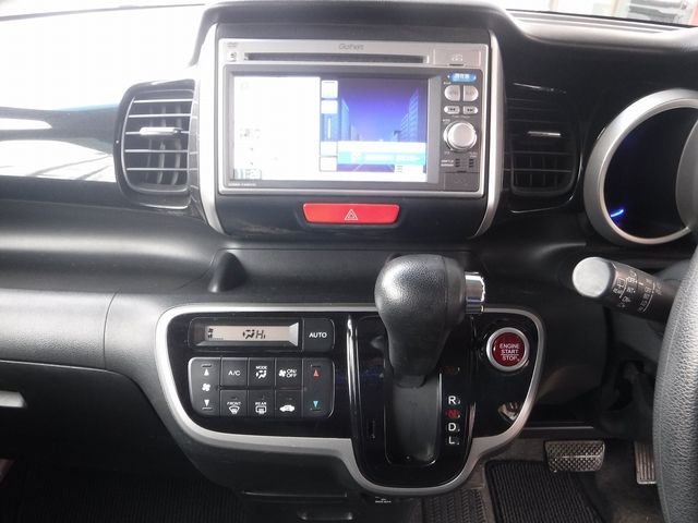 HONDA N BOX CUSTOM 2013