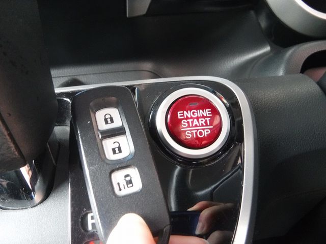 HONDA N BOX CUSTOM 2013