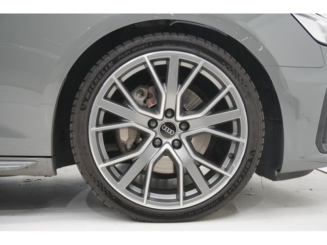 AUDI AUDI A4 AVANT 2021