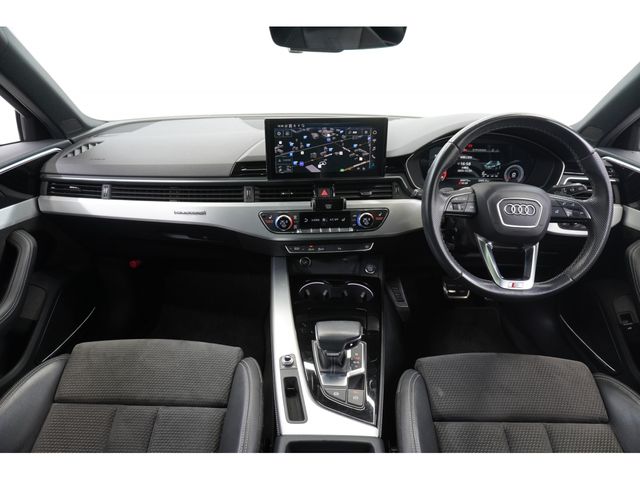 AUDI AUDI A4 AVANT 2021