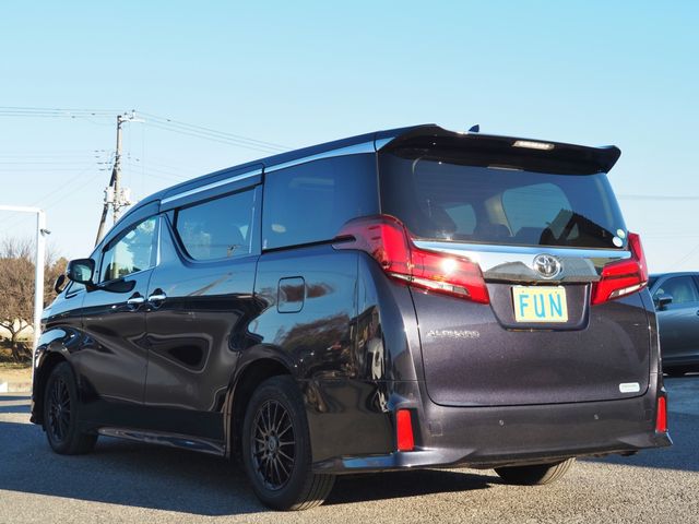 TOYOTA ALPHARD 2019