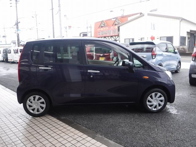DAIHATSU MOVE 2013