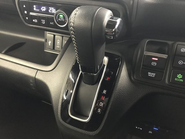 HONDA N BOX CUSTOM 2023