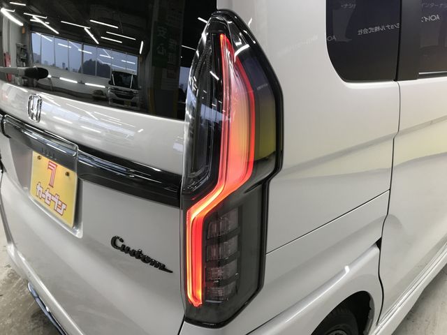 HONDA N BOX CUSTOM 2023