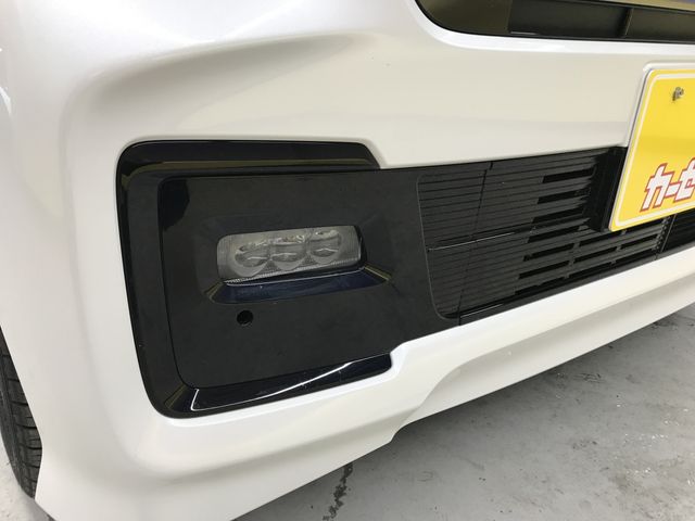 HONDA N BOX CUSTOM 2023