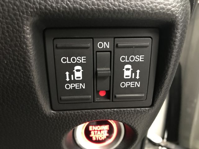 HONDA N BOX CUSTOM 2023