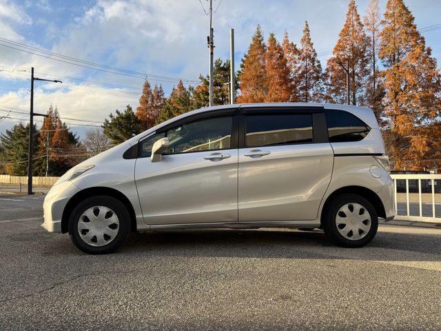 HONDA FREED 4WD 2013