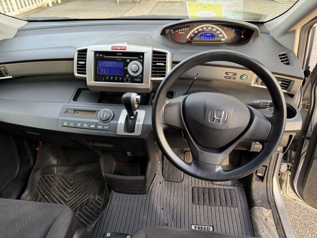 HONDA FREED 4WD 2013