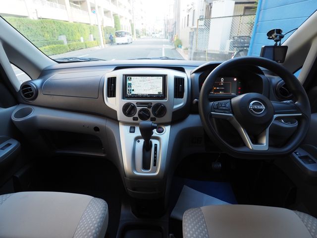 NISSAN NV200 VANETTE van 2024