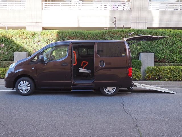 NISSAN NV200 VANETTE van 2024