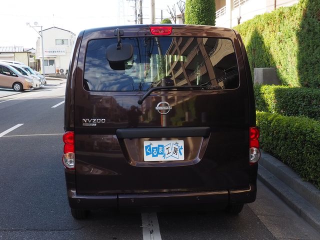 NISSAN NV200 VANETTE van 2024