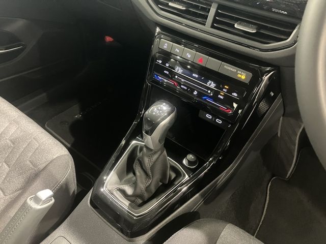 VOLKSWAGEN VOLKSWAGEN T-Cross 2025