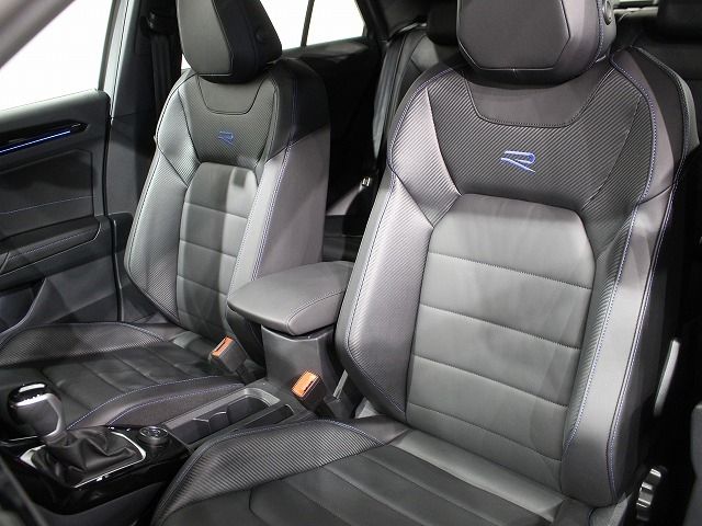 VOLKSWAGEN VOLKSWAGEN T-Roc 2025