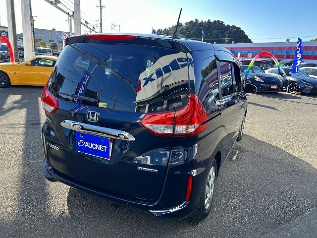 HONDA FREED HYBRID 2022
