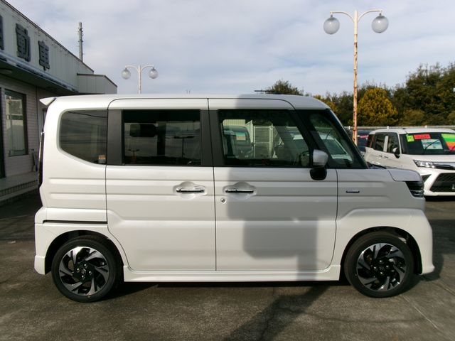 SUZUKI Spacia custom 2025