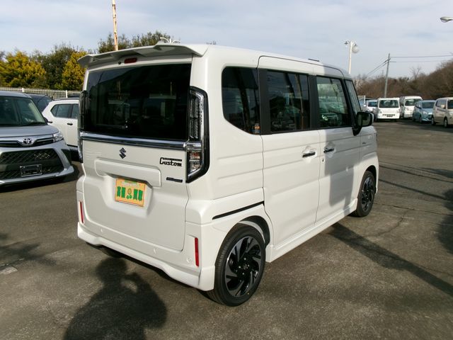 SUZUKI Spacia custom 2025