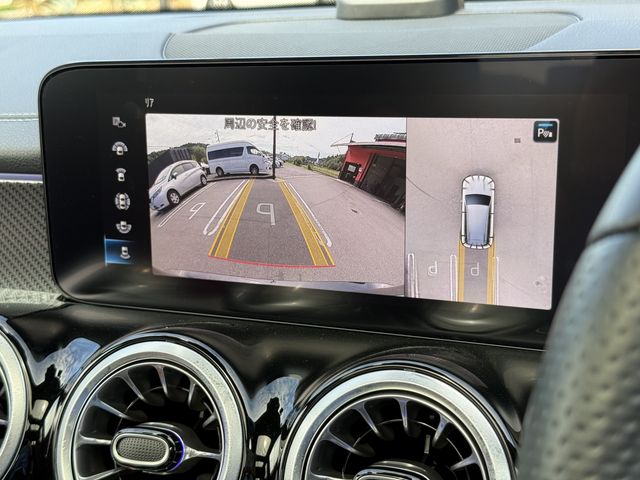 MERCEDES BENZ MERCEDES BENZ GLB 2023