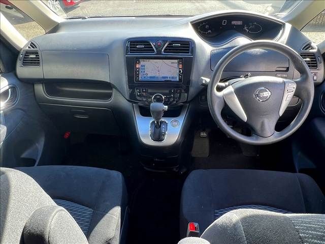 NISSAN SERENA  WG 4WD 2012