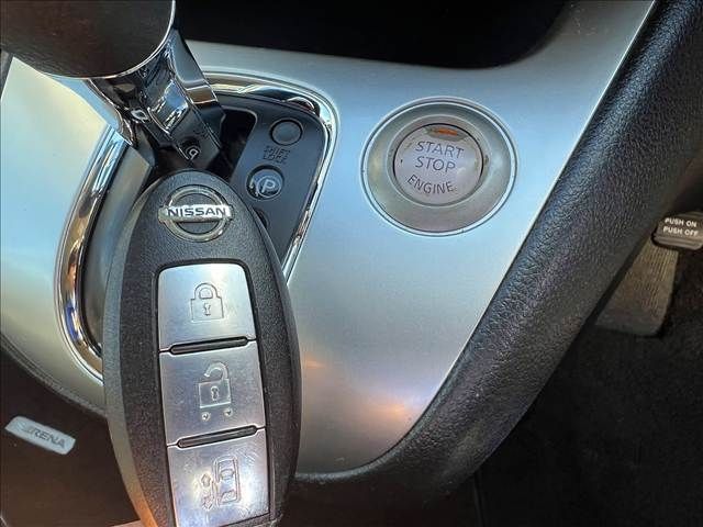 NISSAN SERENA  WG 4WD 2012