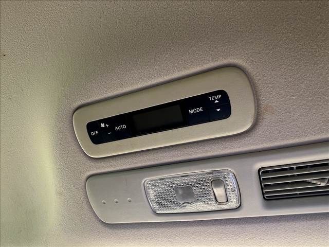 NISSAN SERENA  WG 4WD 2012