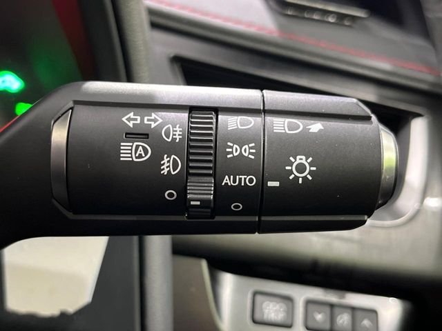 TOYOTA LEXUS UX250h AWD 2019