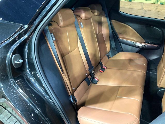 TOYOTA LEXUS LBX 2024