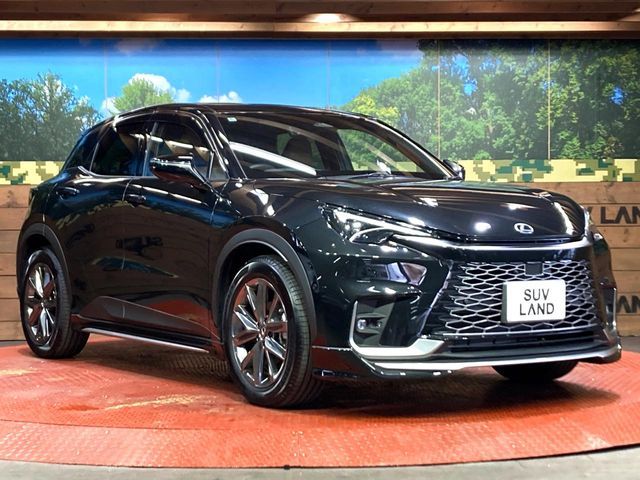 TOYOTA LEXUS LBX 2024