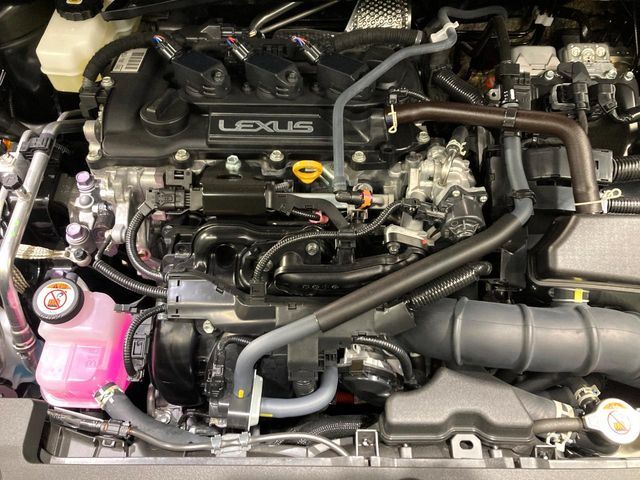 TOYOTA LEXUS LBX 2024