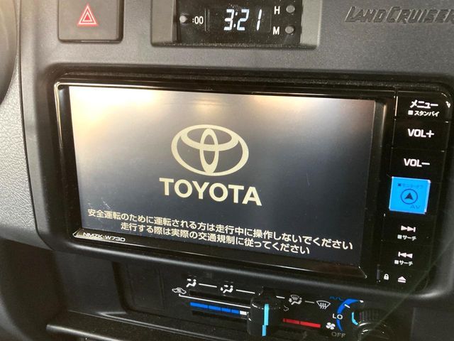 TOYOTA LANDCRUISER 70 2024