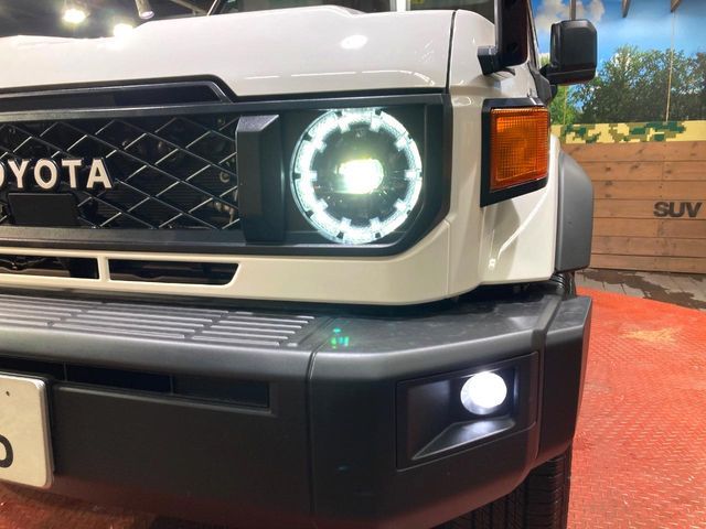 TOYOTA LANDCRUISER 70 2024