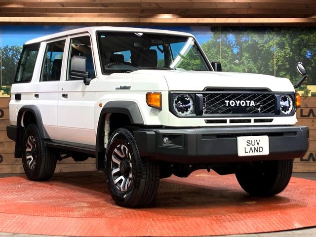 TOYOTA LANDCRUISER 70 2024