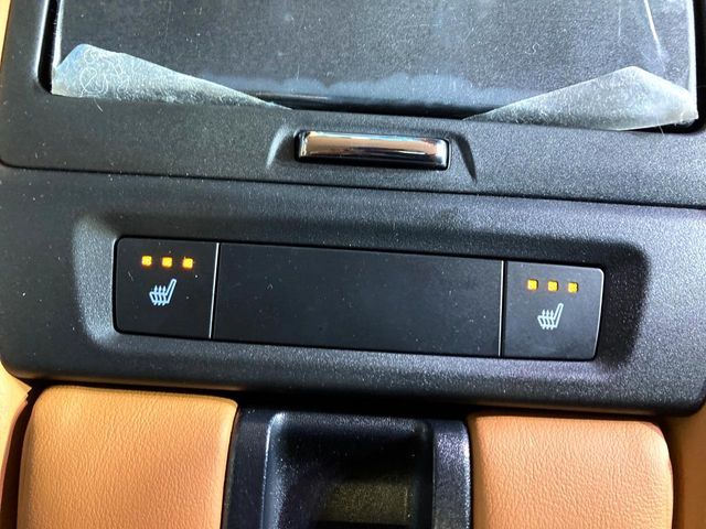 TOYOTA LEXUS RX450hL AWD 2020