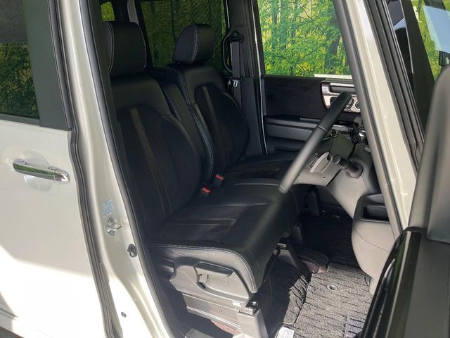 HONDA N BOX CUSTOM 2018