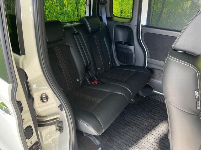 HONDA N BOX CUSTOM 2018