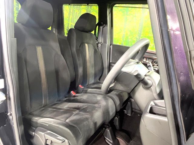 HONDA N BOX CUSTOM 2018