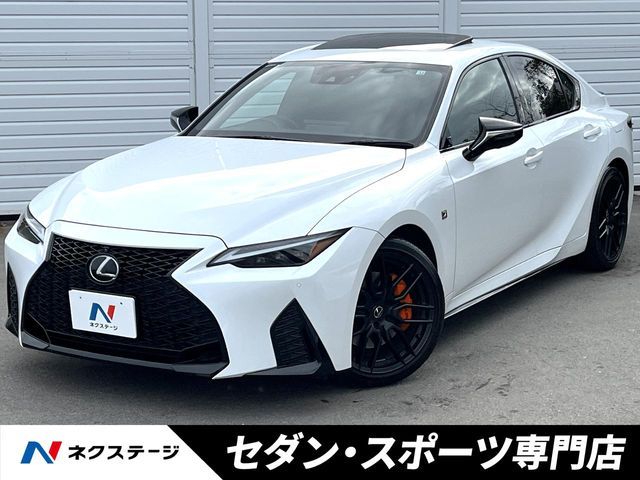 TOYOTA LEXUS IS300h 2022