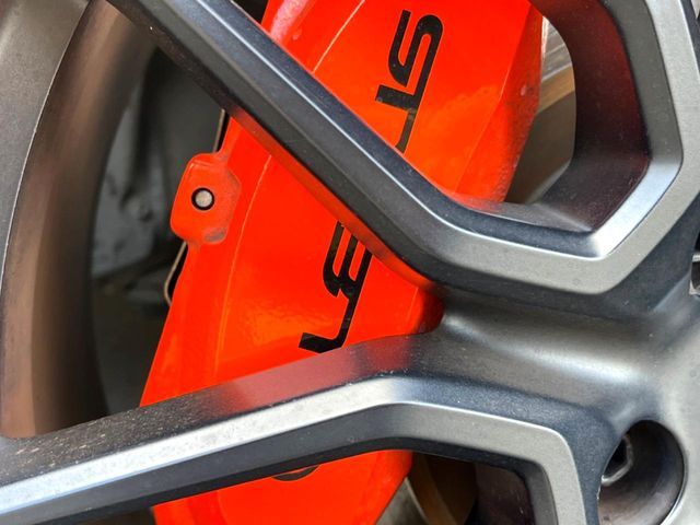 TOYOTA LEXUS IS300h 2022