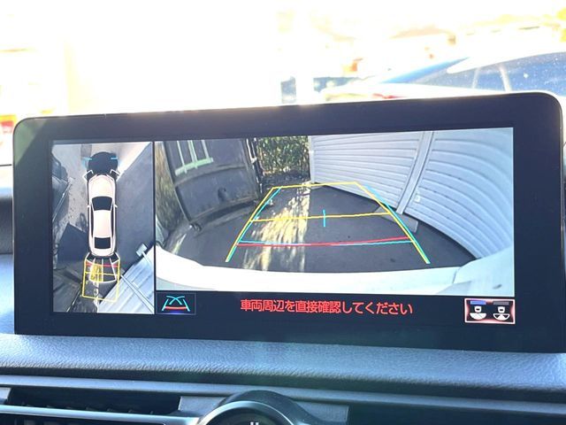 TOYOTA LEXUS IS300h 2022