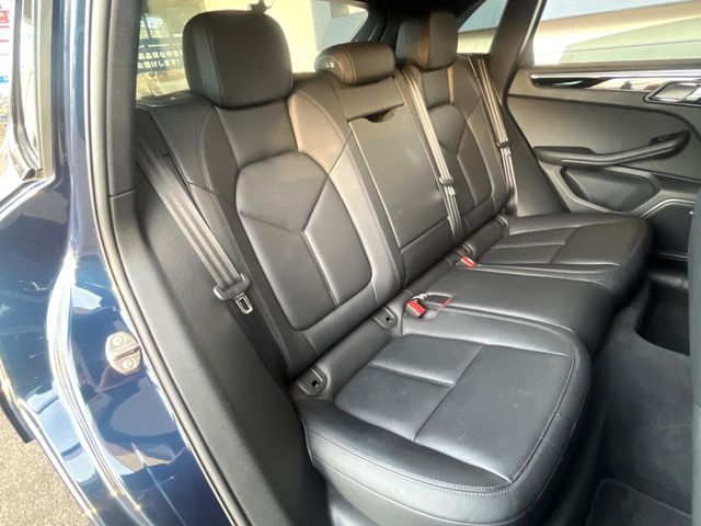 PORSCHE PORSCHE Macan 2015