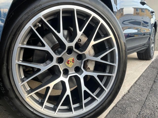 PORSCHE PORSCHE Macan 2015