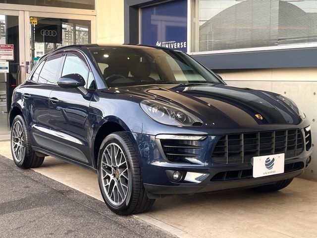 PORSCHE PORSCHE Macan 2015