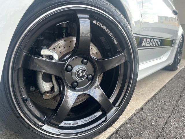 FIAT ABARTH 595C 2024