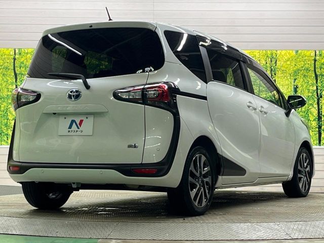TOYOTA SIENTA HYBRID 2020