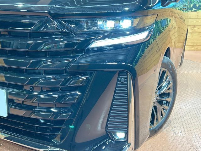 TOYOTA VELLFIRE  HYBRID 4WD 2024