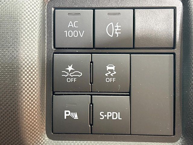 TOYOTA RAIZE HYBRID 2022