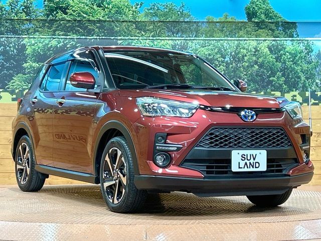 TOYOTA RAIZE HYBRID 2022