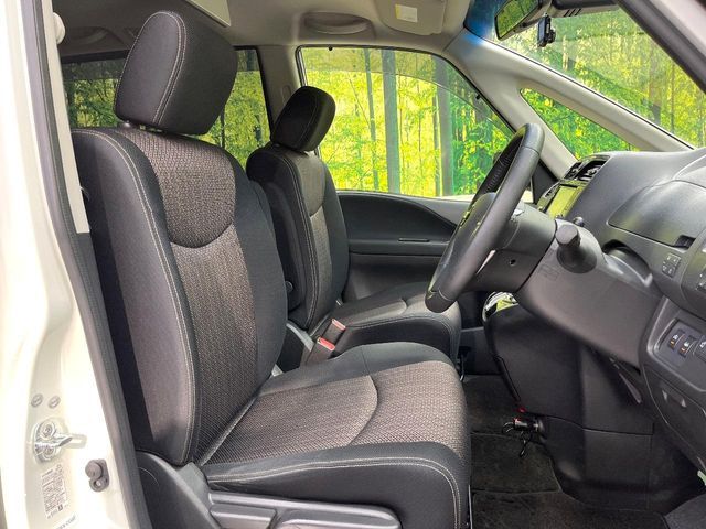 NISSAN SERENA  S-HYBRID 2015