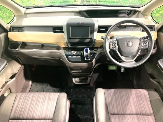 HONDA FREED HYBRID 2018