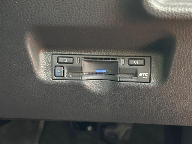 TOYOTA SIENTA HYBRID 2022