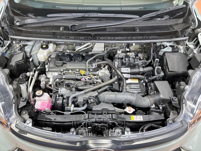 TOYOTA SIENTA HYBRID 2022